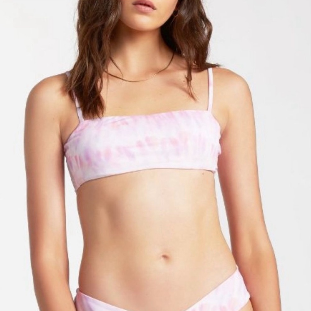 Billabong Keep It Mellow Strappy Pink & Purple Tie Dye Bikini Top. Size L